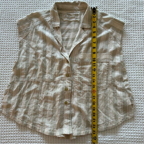 We The Free Womens Play It Cool Button Up Shirt Beige Stripe Cap Sleeve Size XS - Picture 9 of 10